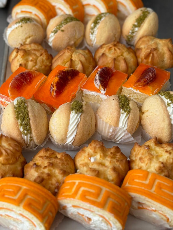 جلسه شیرینی های تر